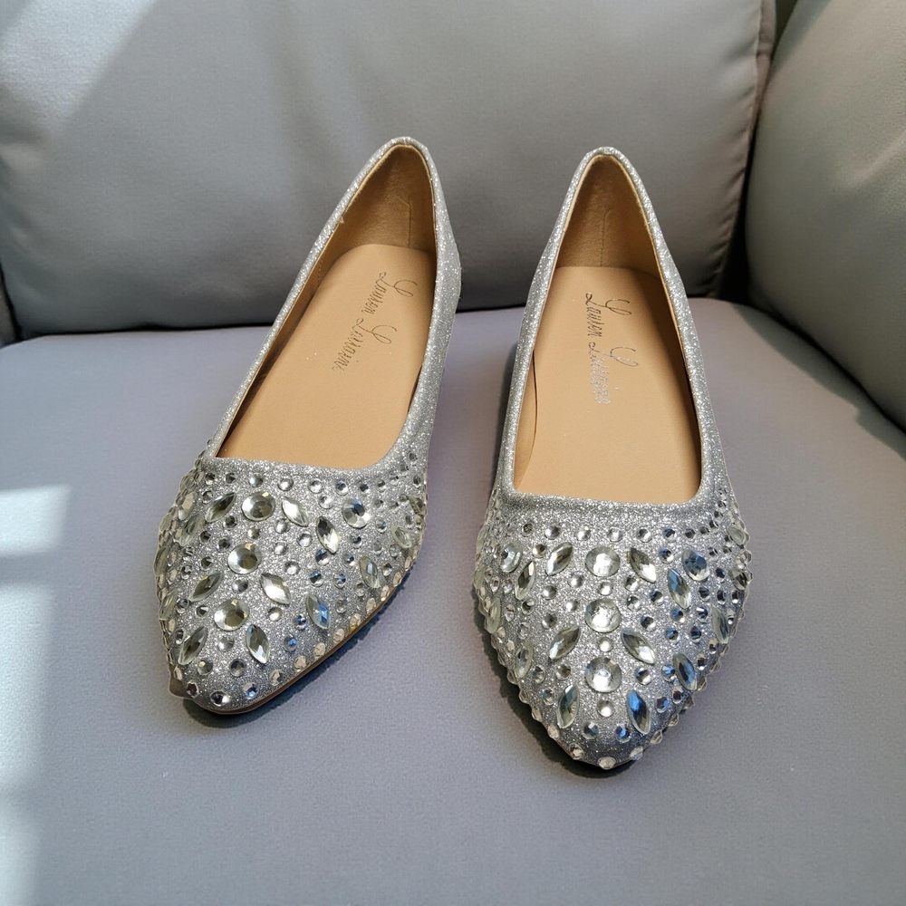 New in Box Lauren Lorraine Silver Embellished Kelsey Flats size 9.5 or 6